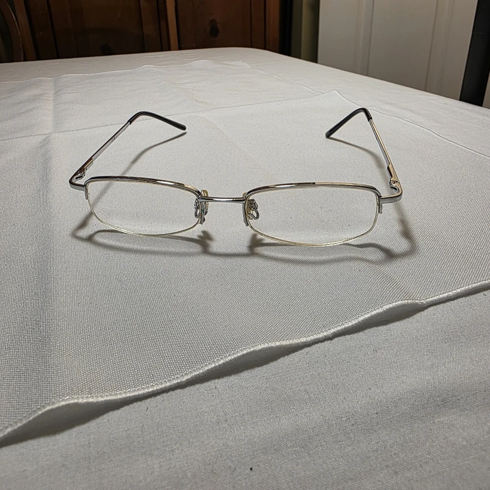 Semi-Rimless Goldtone Metal Frame Reading Glasses +1.5 Power